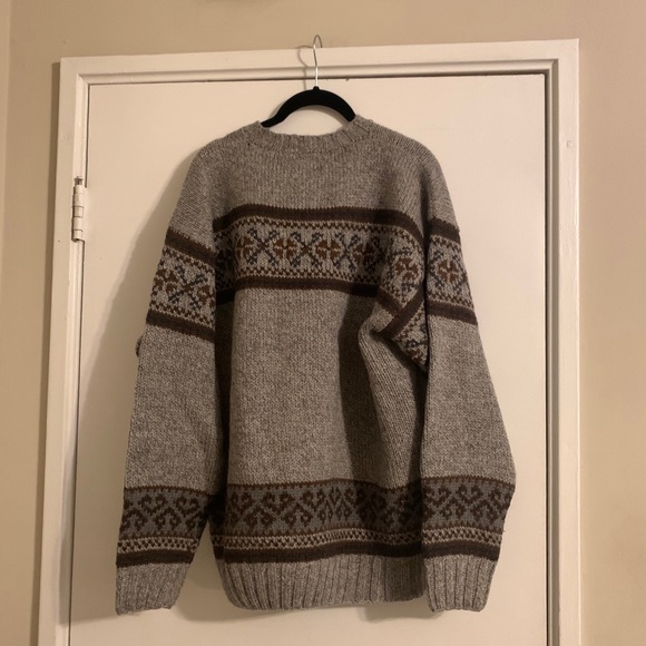 Vintage Tommy Hilfiger 90's Fair Isle Deer Crewneck Sweater - Picture 5 of 5